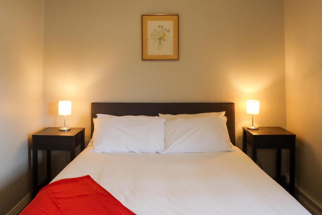 Tates Hotel Windsor Eksteriør billede